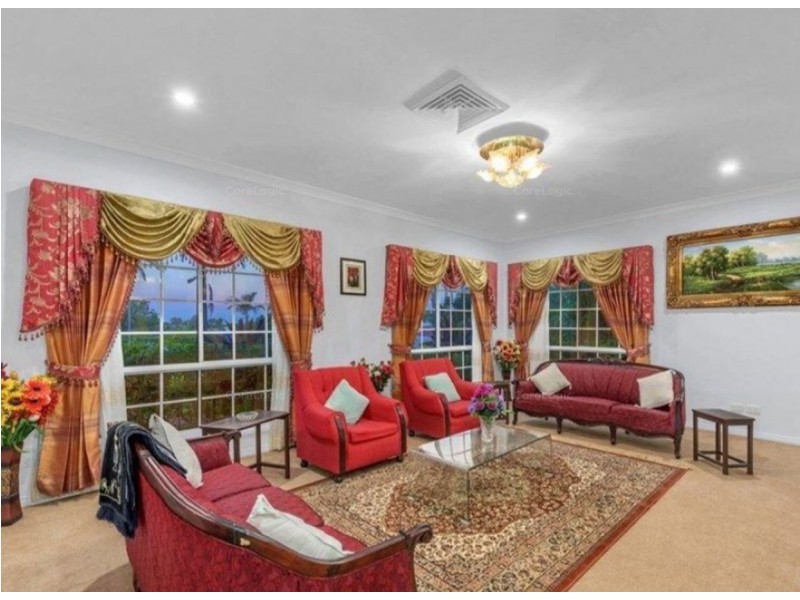8 Lytham Court, Cornubia QLD 4130