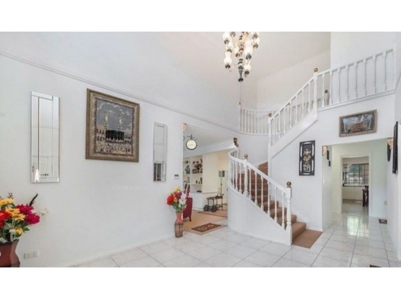 8 Lytham Court, Cornubia QLD 4130