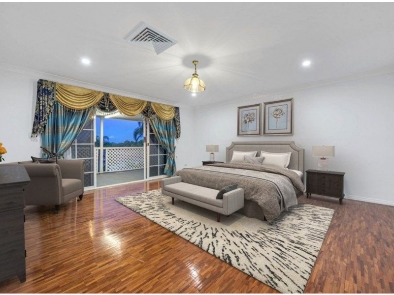 8 Lytham Court, Cornubia QLD 4130