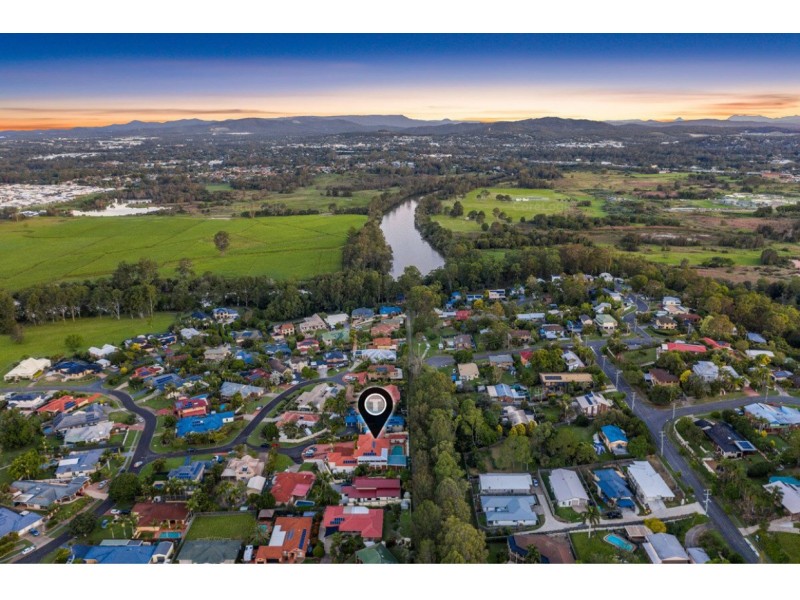 8 Lytham Court, Cornubia QLD 4130