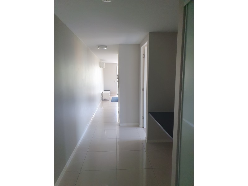 12/450 Main Street, Kangaroo Point QLD 4169