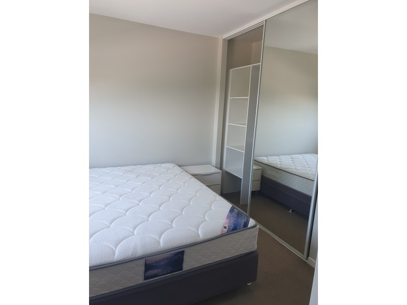 12/450 Main Street, Kangaroo Point QLD 4169