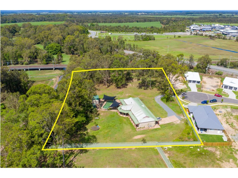 127 Pimpama Jacobs Well Road, Pimpama QLD 4209