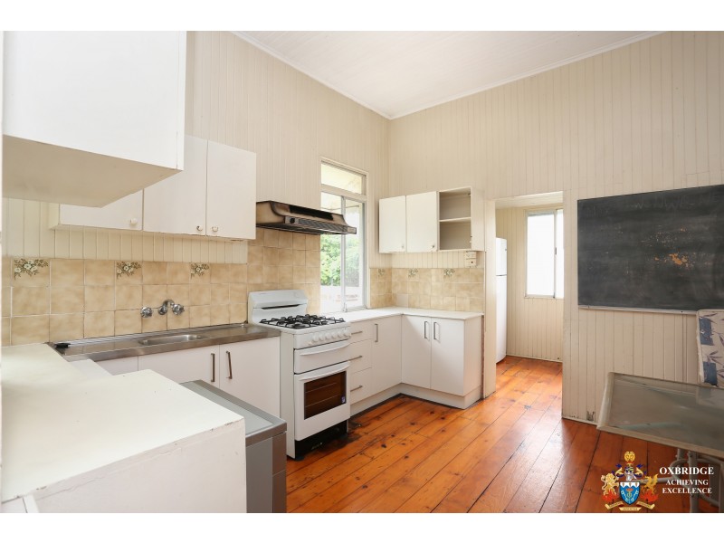 Room 6/7 Bennett Street, Toowong QLD 4066