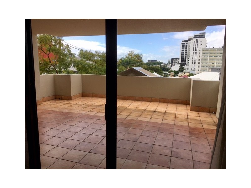 B3/26 Parish Street, Spring Hill QLD 4000