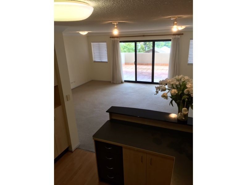 B3/26 Parish Street, Spring Hill QLD 4000