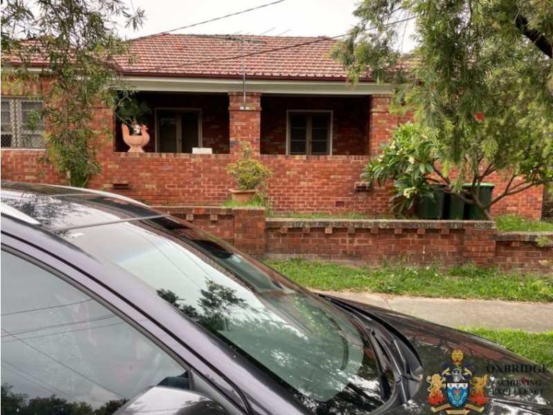 14 Blakesley Road, Carlton NSW 2218
