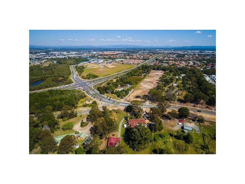 135 The Esplanade, Bowen QLD 4805