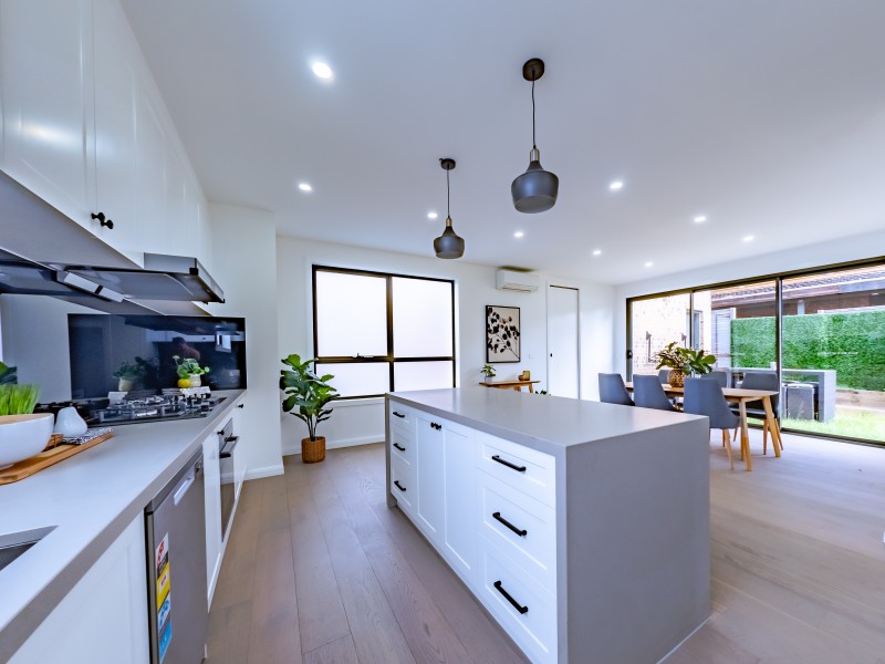 2/11 Sheahans Road, Templestowe Lower VIC 3107