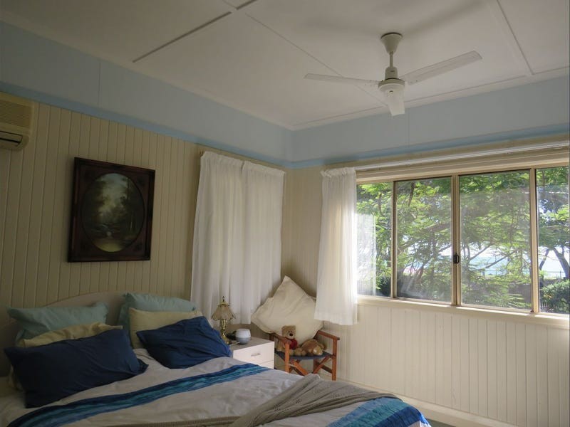 442 Esplanade, Torquay QLD 4655