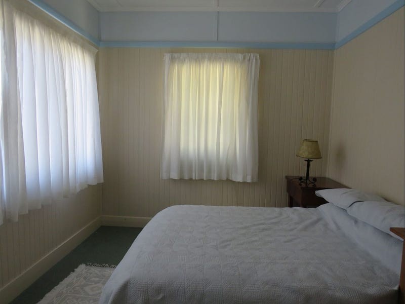442 Esplanade, Torquay QLD 4655