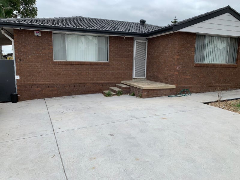 21 Kenneth Crescent, Dean Park NSW 2761