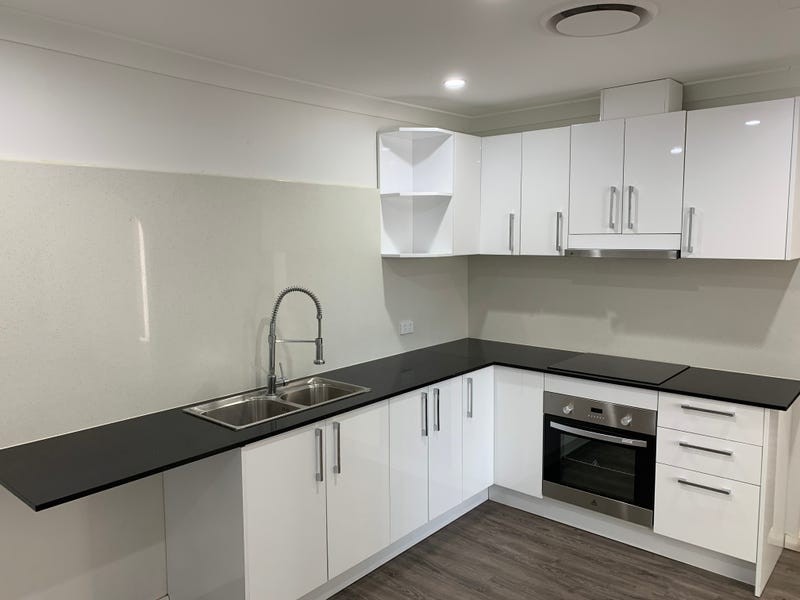 21 Kenneth Crescent, Dean Park NSW 2761