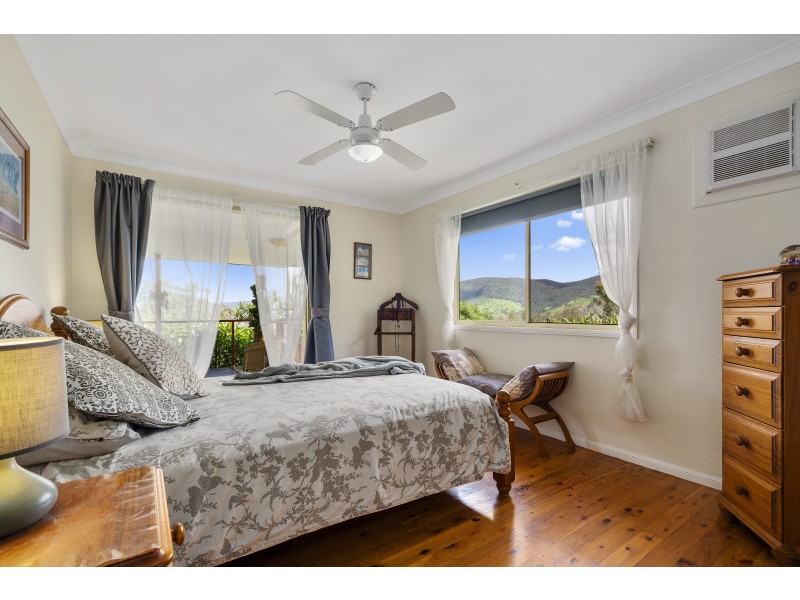 43 Axelsen Drive, Villeneuve QLD 4514