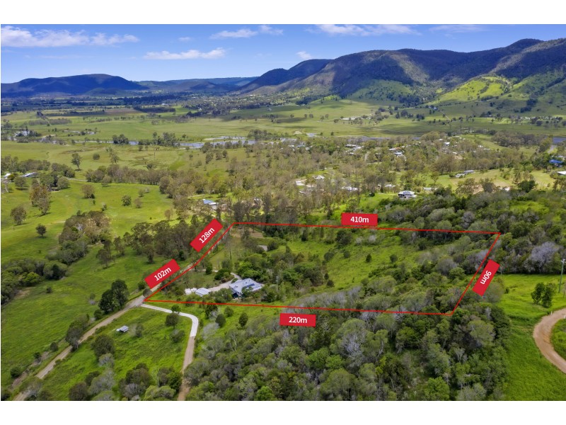 43 Axelsen Drive, Villeneuve QLD 4514