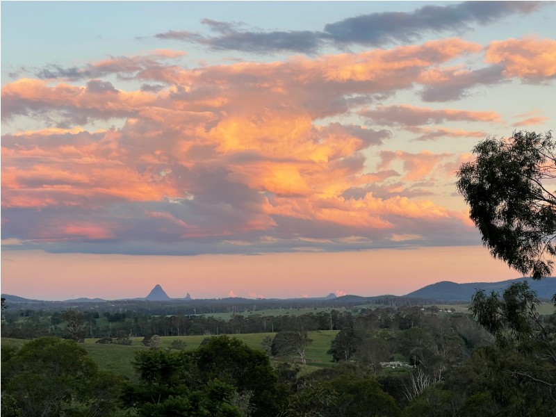 43 Axelsen Drive, Villeneuve QLD 4514