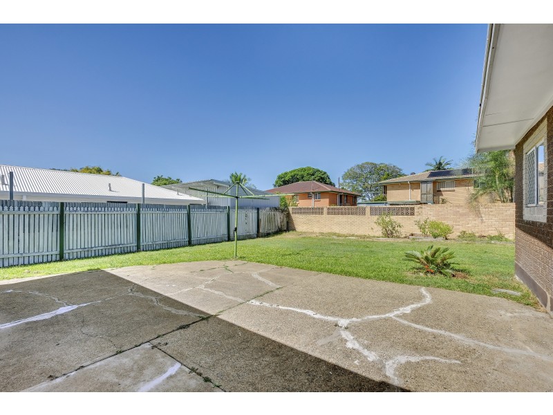 15 Treeby Street, Tingalpa QLD 4173