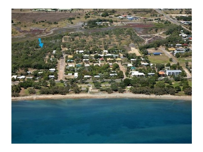 17 Wattle Crescent, Bowen QLD 4805