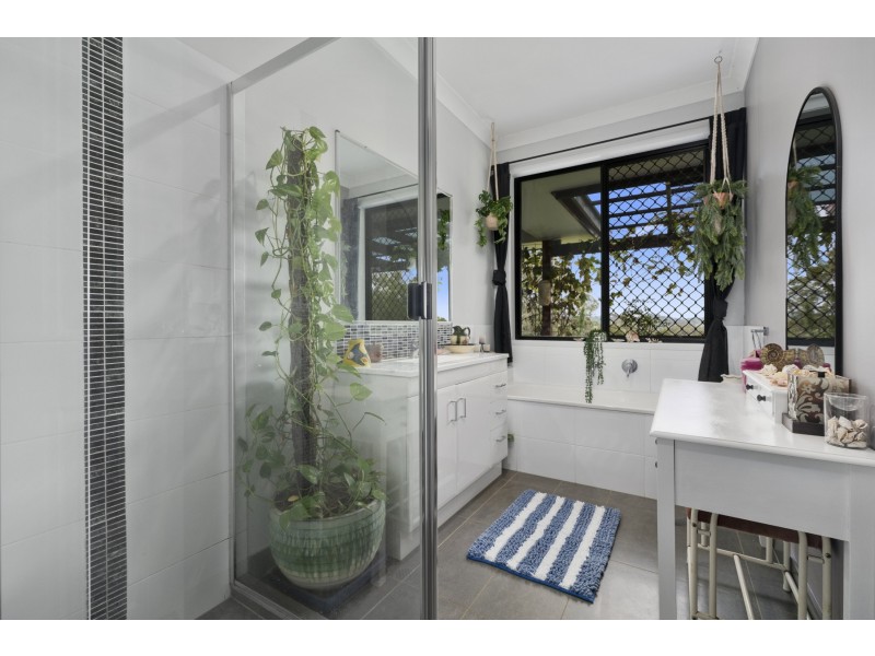 265 Sunrise Drive, Ocean View QLD 4521