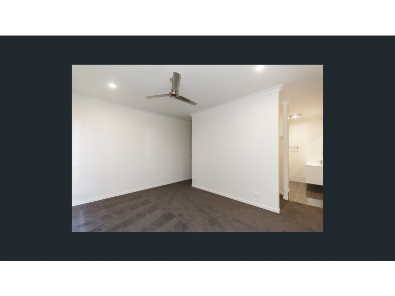 33 Stormbird Street, Redbank Plains QLD 4301