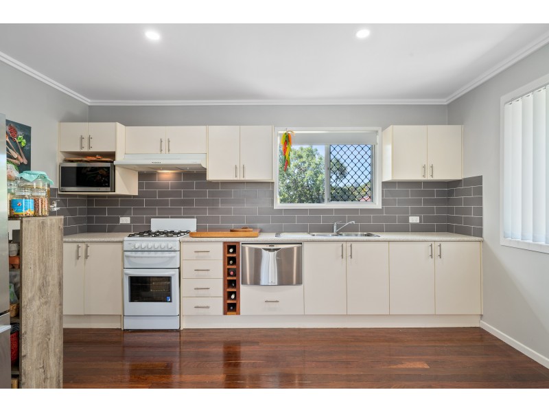 31 Damian Street, Gailes QLD 4300