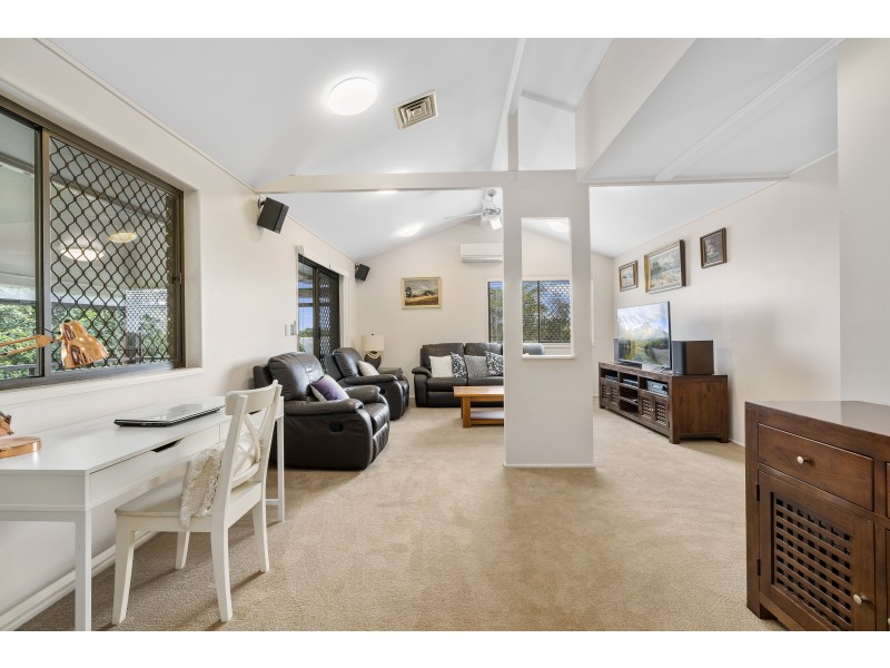 3 Rafferty Street, Mcdowall QLD 4053