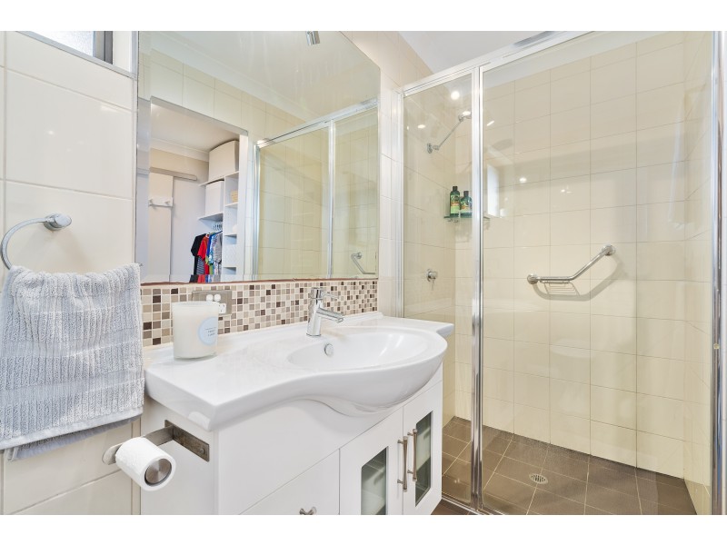 3 Rafferty Street, Mcdowall QLD 4053