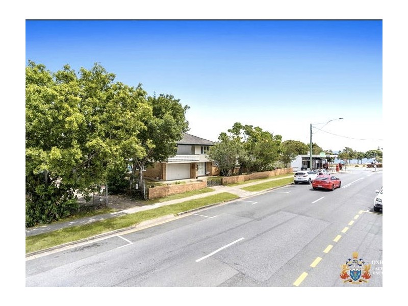 42 Oxley Avenue, Woody Point QLD 4019