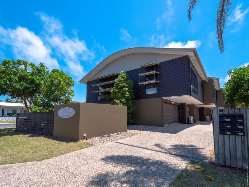 2/190 Cypress Street, Urangan QLD 4655