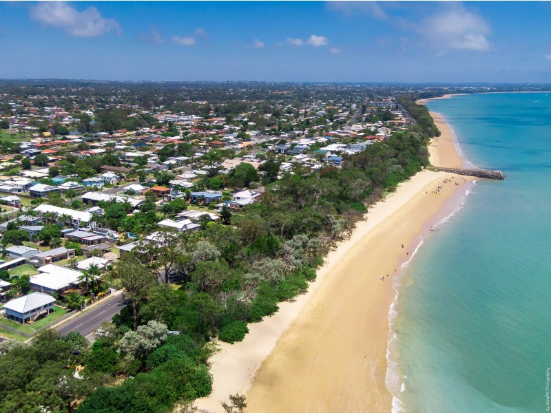 2/190 Cypress Street, Urangan QLD 4655