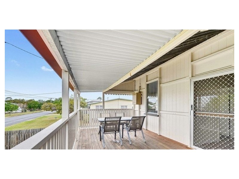 3A Edward Street, One Mile QLD 4305