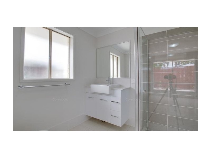 3A Edward Street, One Mile QLD 4305