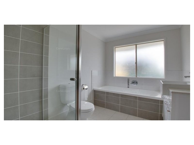 3A Edward Street, One Mile QLD 4305