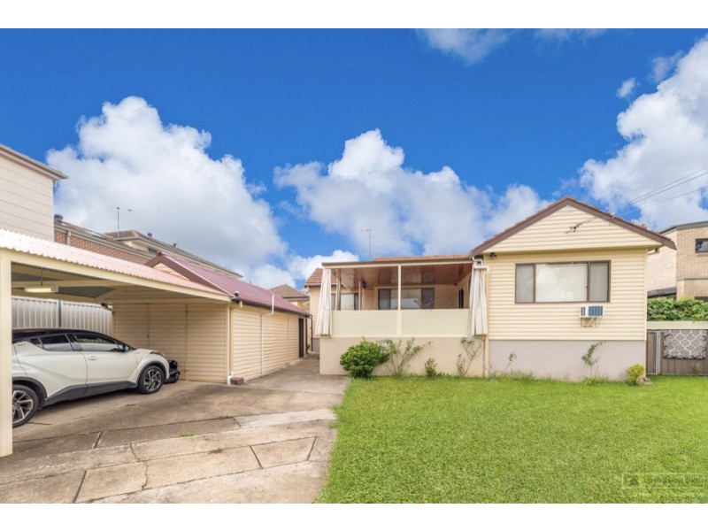 18 Gurney Road, Chester Hill NSW 2162