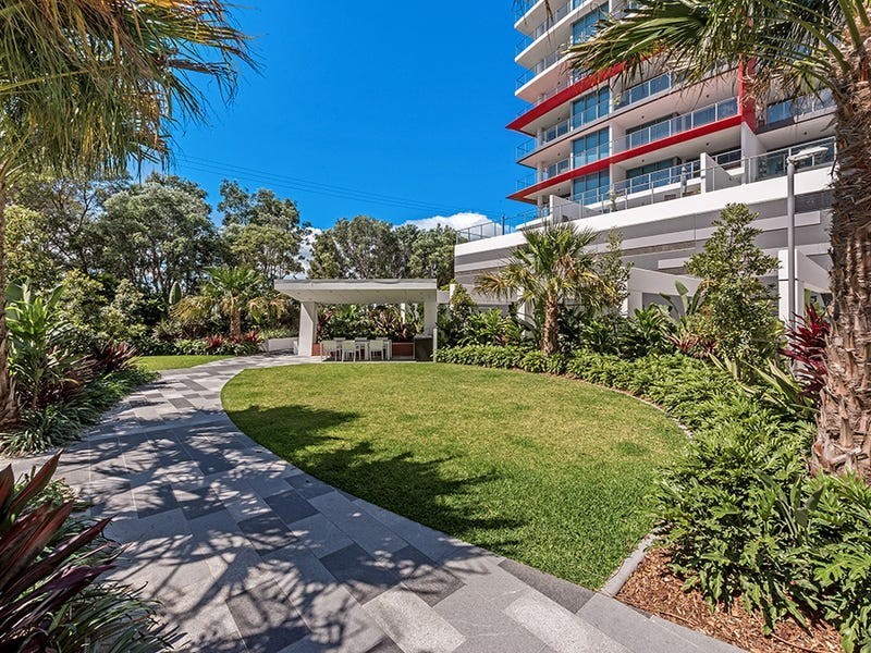2202/25-31 East Quay Drive, Biggera Waters QLD 4216