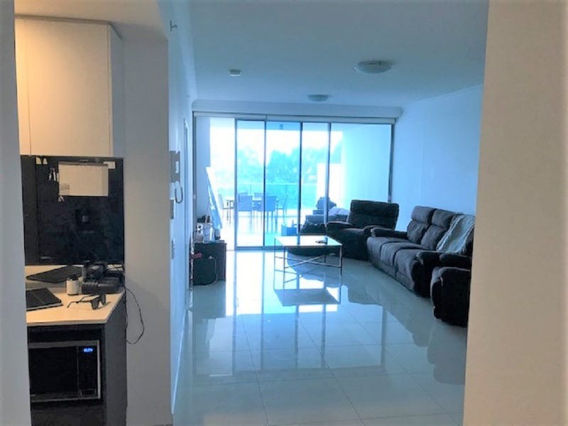 2202/25-31 East Quay Drive, Biggera Waters QLD 4216