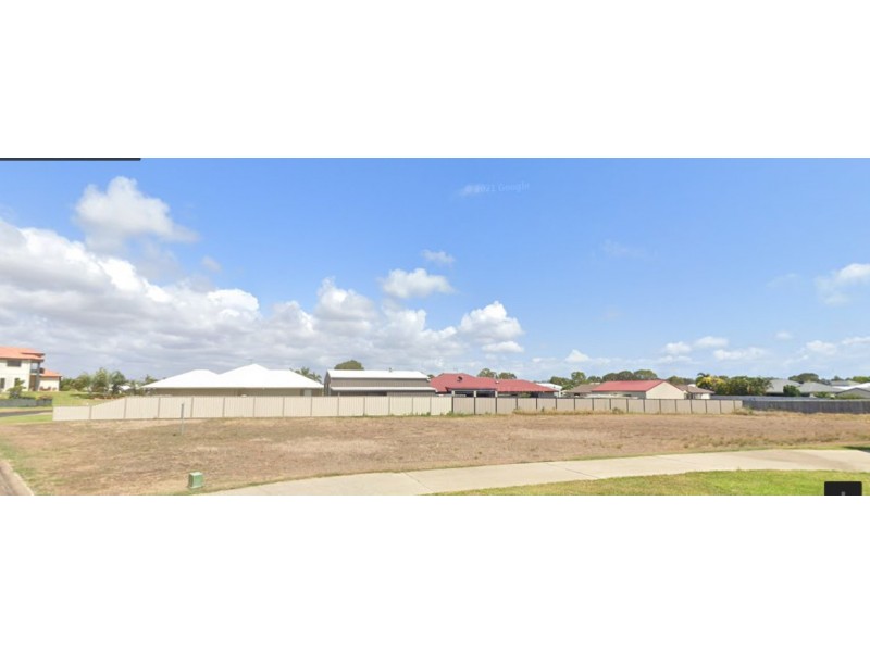 2 Janet Court, Coral Cove QLD 4670