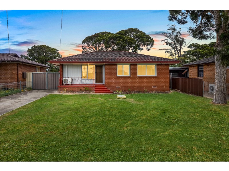 26 Copeland Road, Lethbridge Park NSW 2770