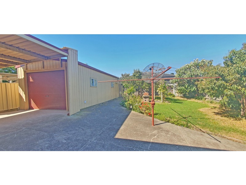 8 Gosford Crescent, Broadmeadows VIC 3047