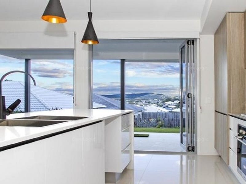 11 Wimmera Crescent, Upper Coomera QLD 4209