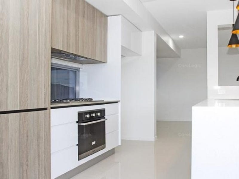 11 Wimmera Crescent, Upper Coomera QLD 4209