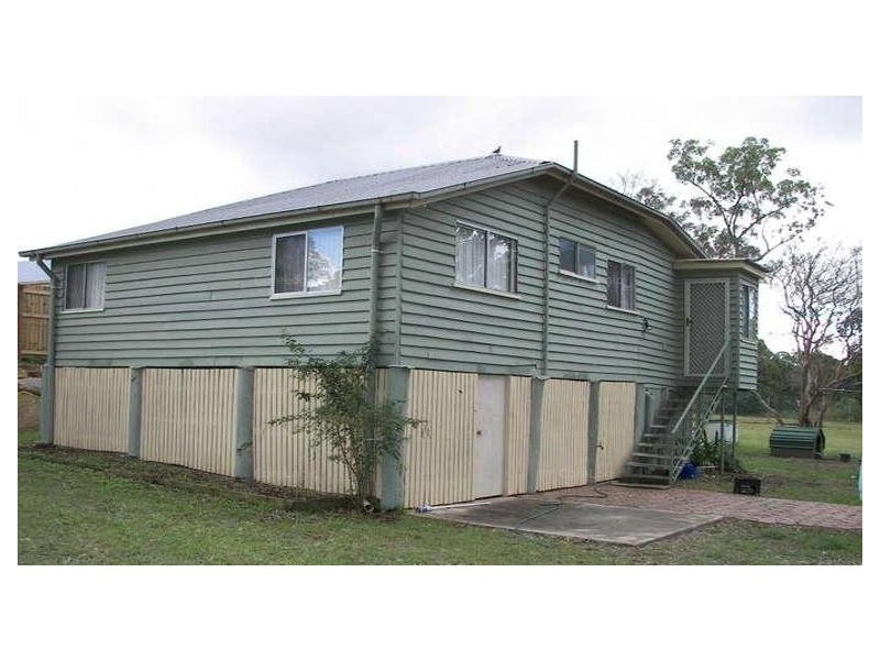 27 Hope Street, Kingston QLD 4114