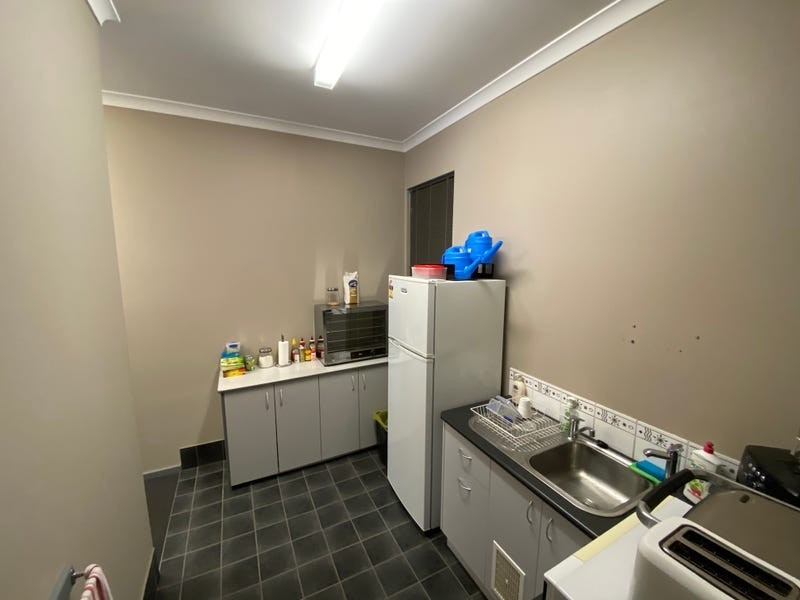 653 Karnup Road, Hopeland WA 6125