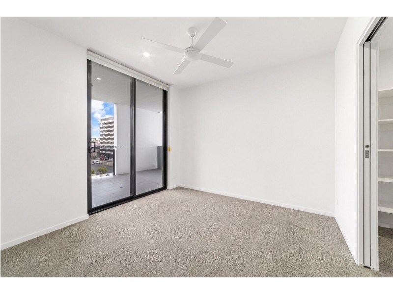 308/28 Wolseley Street, Woolloongabba QLD 4102