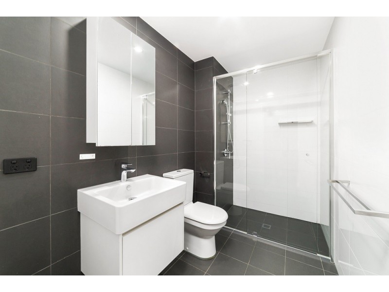 308/28 Wolseley Street, Woolloongabba QLD 4102