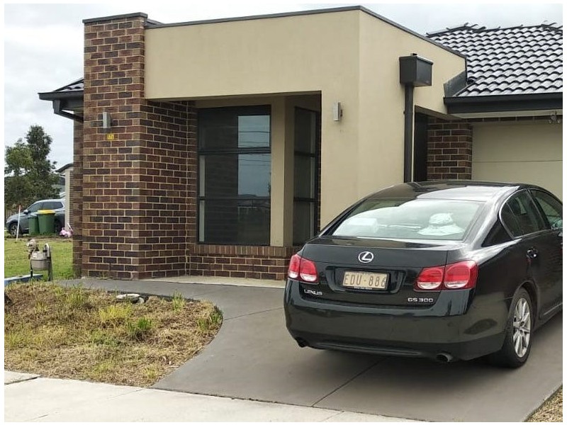 176 Primrose Avenue, Officer VIC 3809