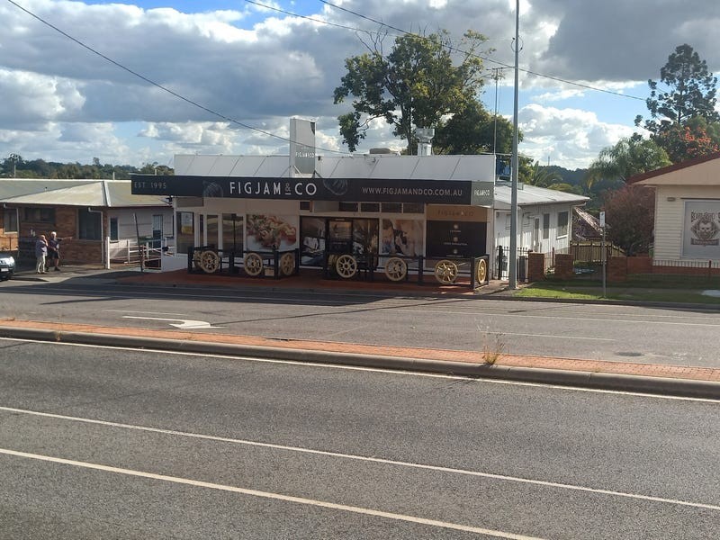 60 Downs Street, North Ipswich QLD 4305