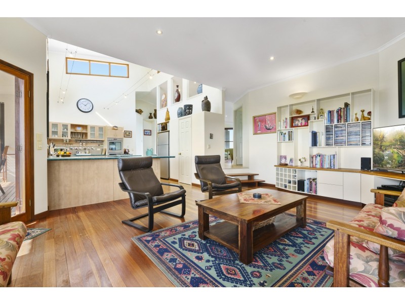 197 Ocean Vista Drive, Maroochy River QLD 4561