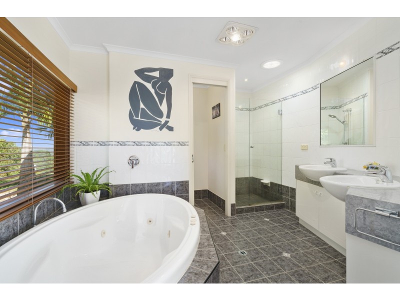 197 Ocean Vista Drive, Maroochy River QLD 4561