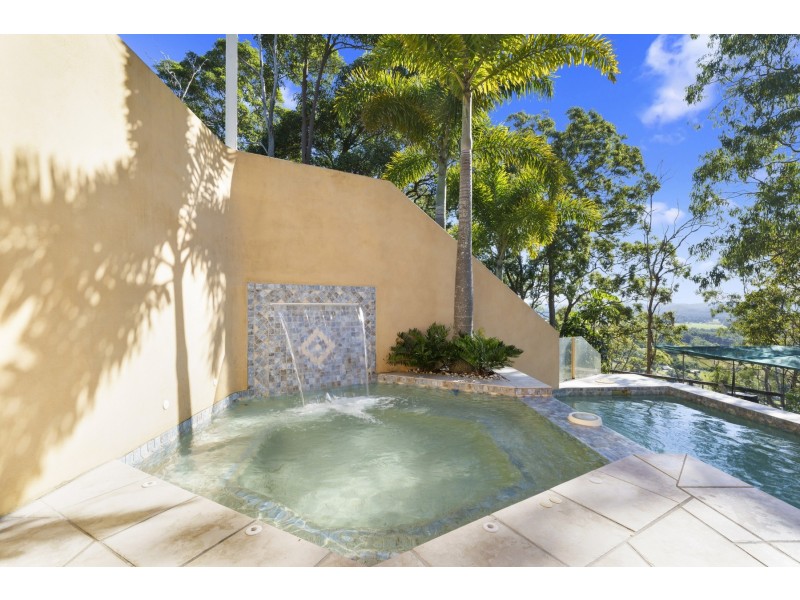 197 Ocean Vista Drive, Maroochy River QLD 4561